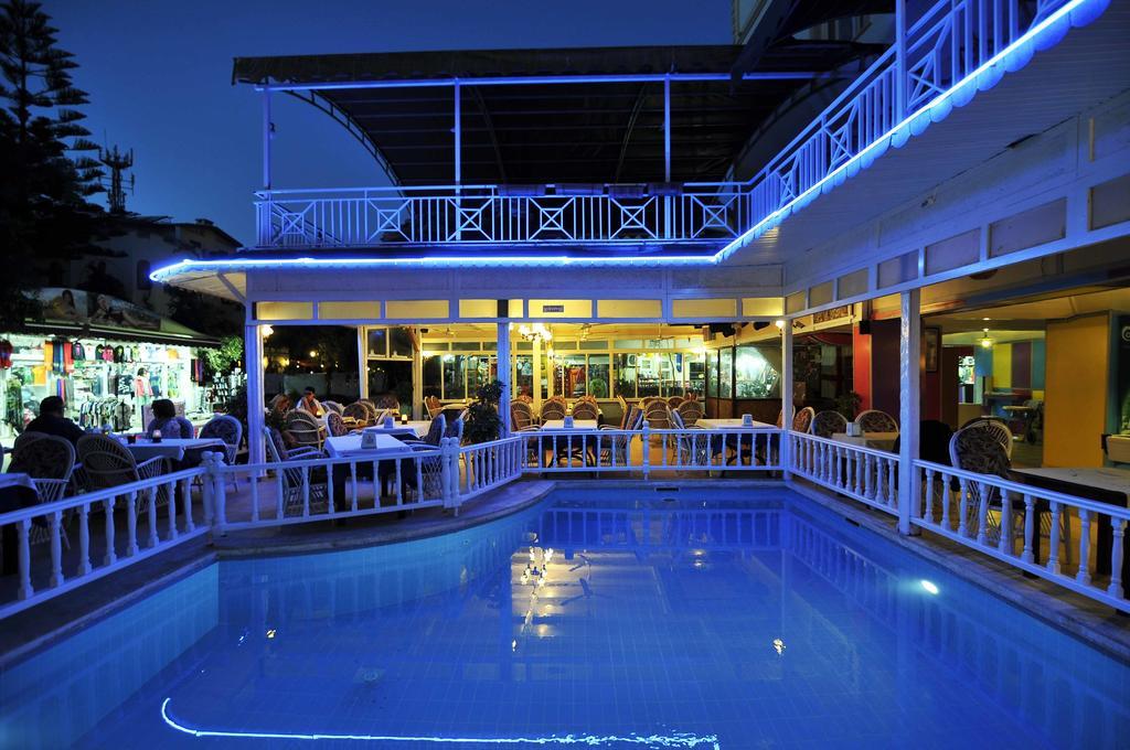 Sun Kiss Hotel Side Eksteriør billede